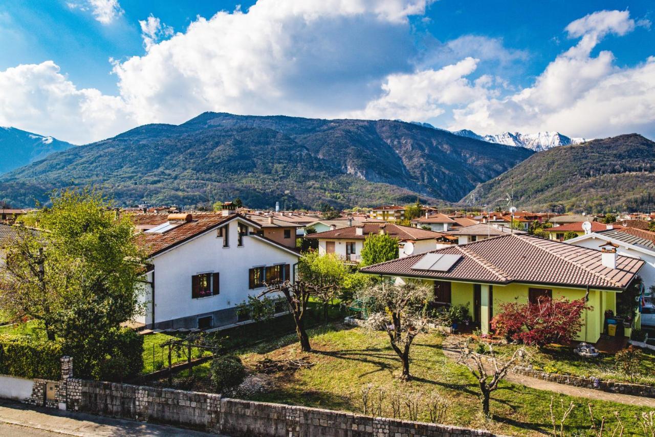 Appartamento Borgo Peschiere Maniago Exterior photo